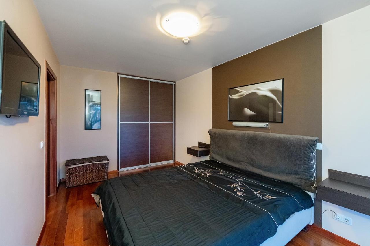 Panoramic City Centre Apartment By Polo Apartments Kaunas Exterior photo